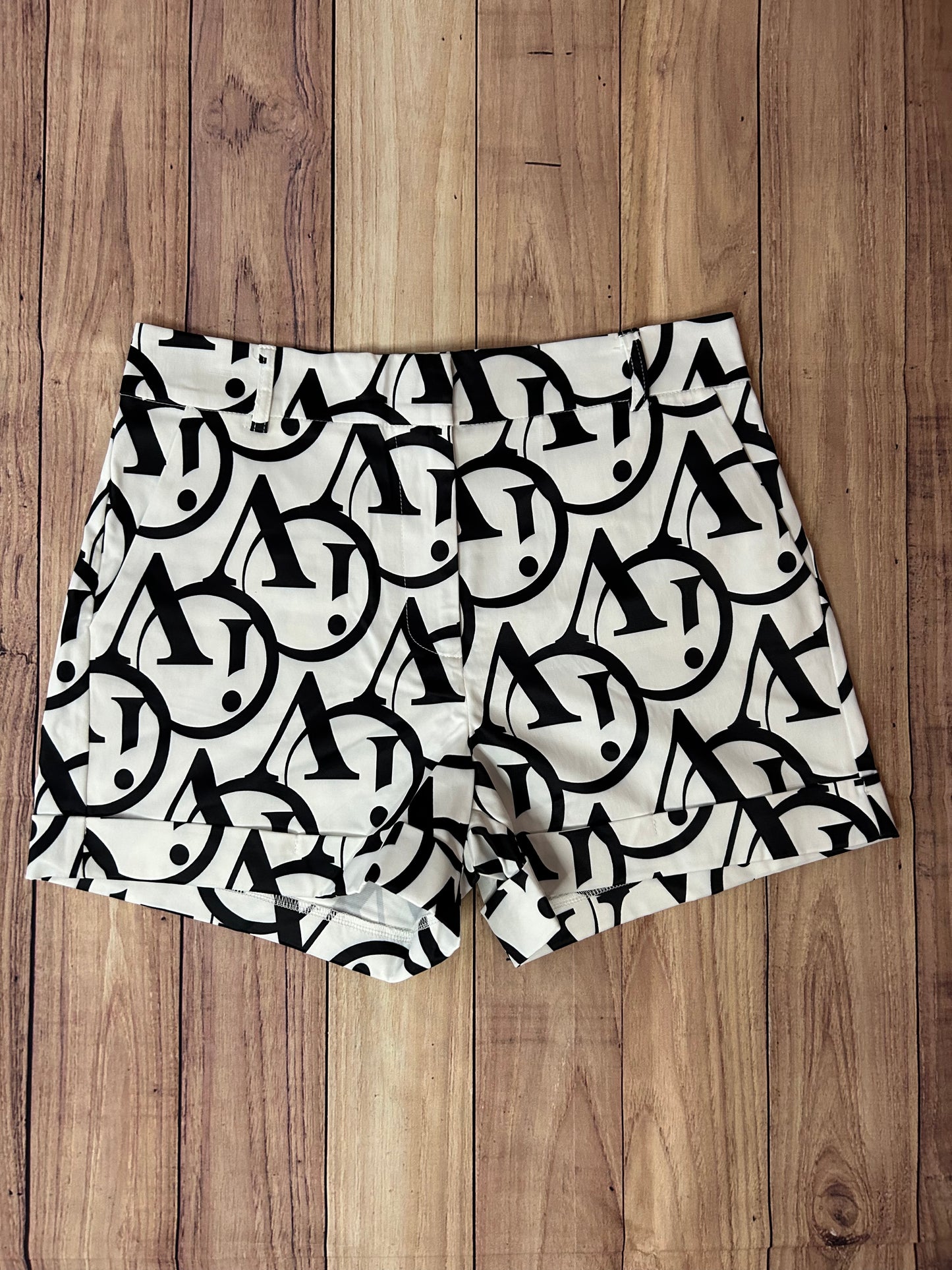 White & Black Short Pant