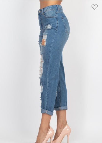 Destroying Rolled Hem Boyfriend Jeans