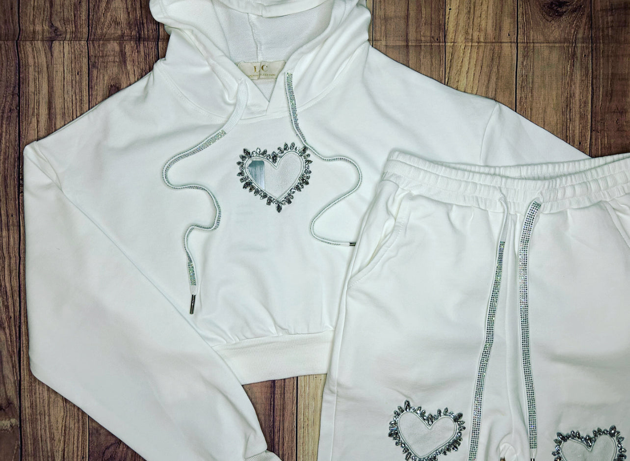 White Travel Set Heart Desing